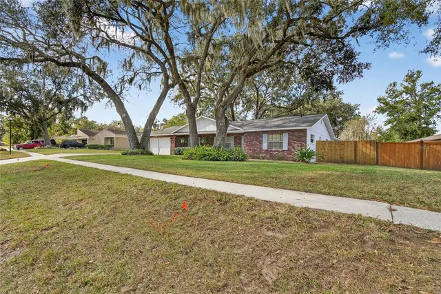 $355,000 | 6211 Elm Square West, Lakeland, FL 33813