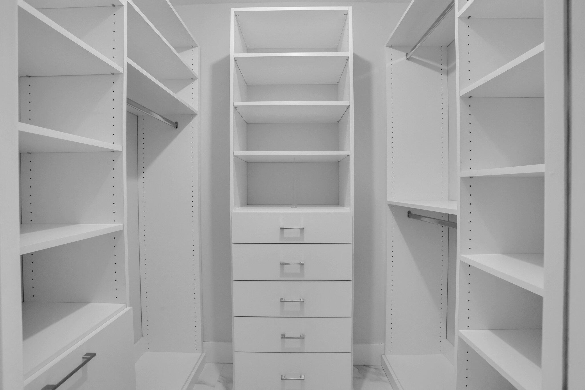 6769 Entrada Place Boca Raton, FL 33433 - Photo 18 of 47 a view of walk in closet
