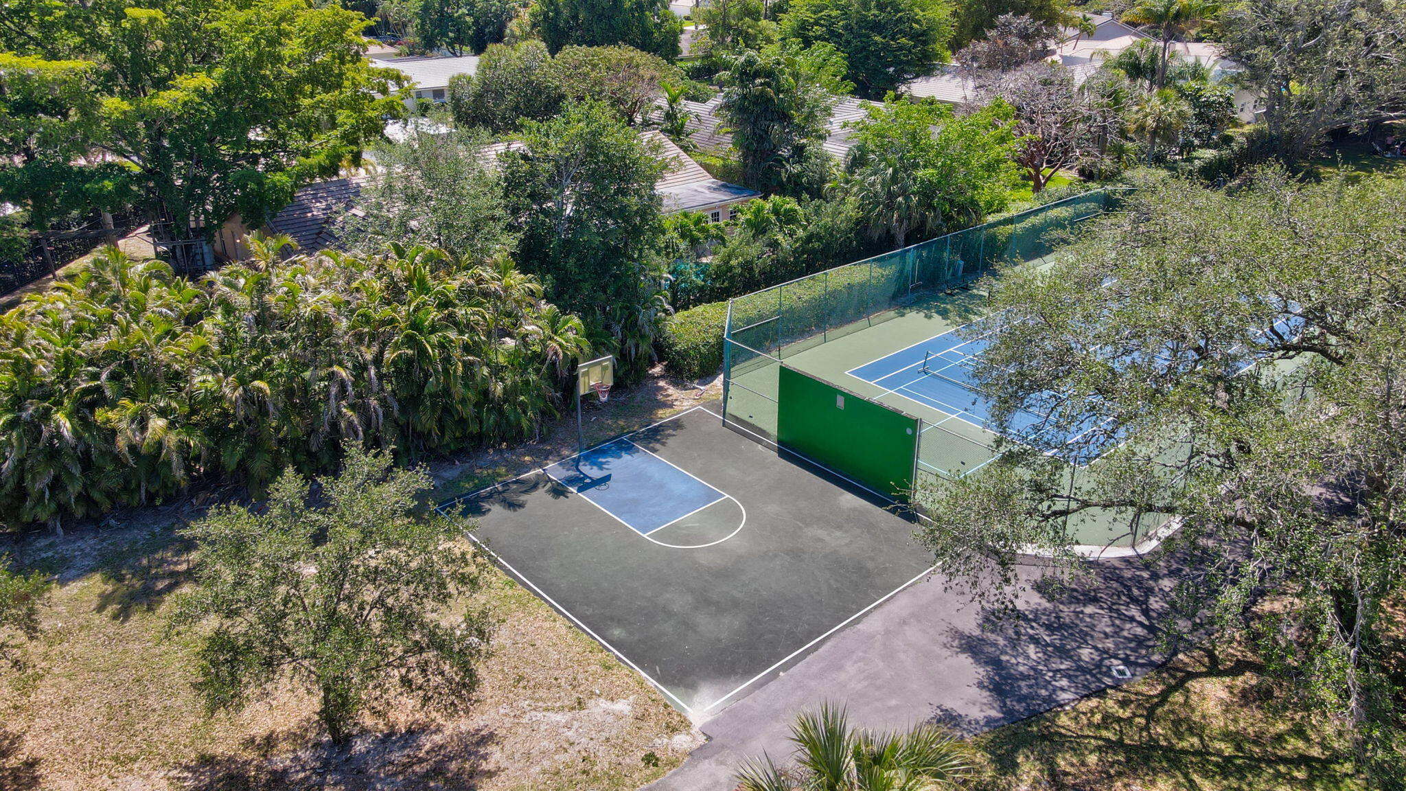 6769 Entrada Place Boca Raton, FL 33433 - Photo 45 of 47 a view of a garden with an outdoor seating area