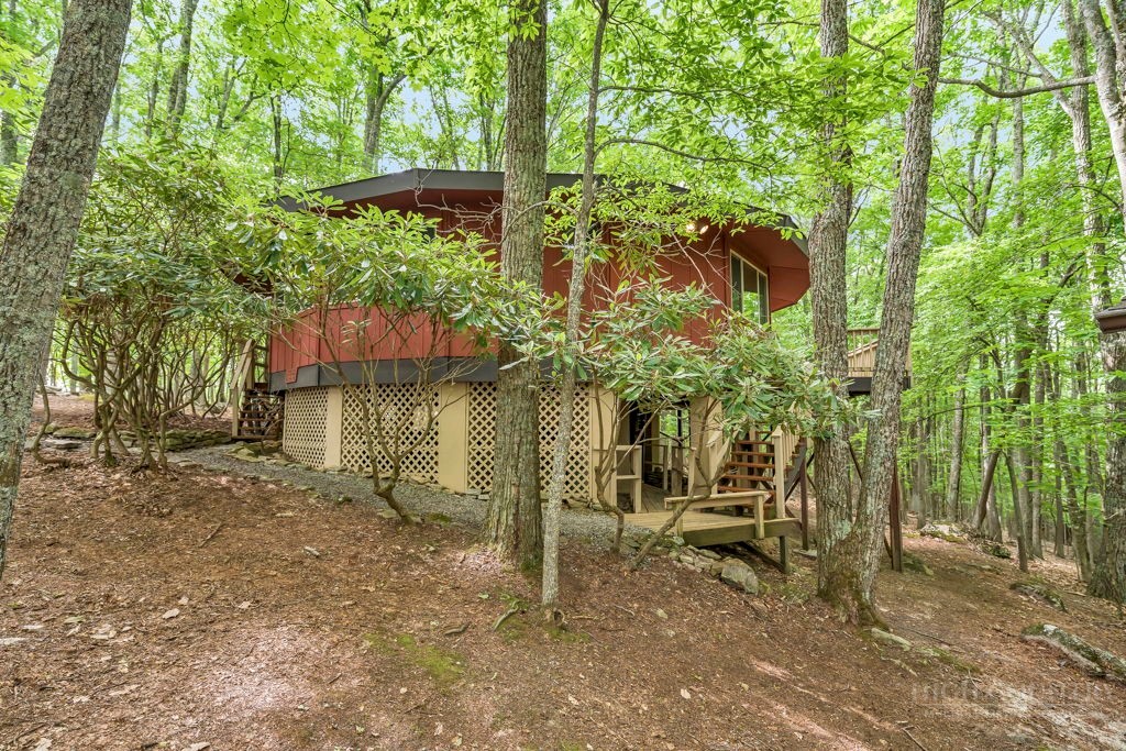 825 Pine Ridge Road Beech Mountain, NC 28604 - Photo 22 of 36