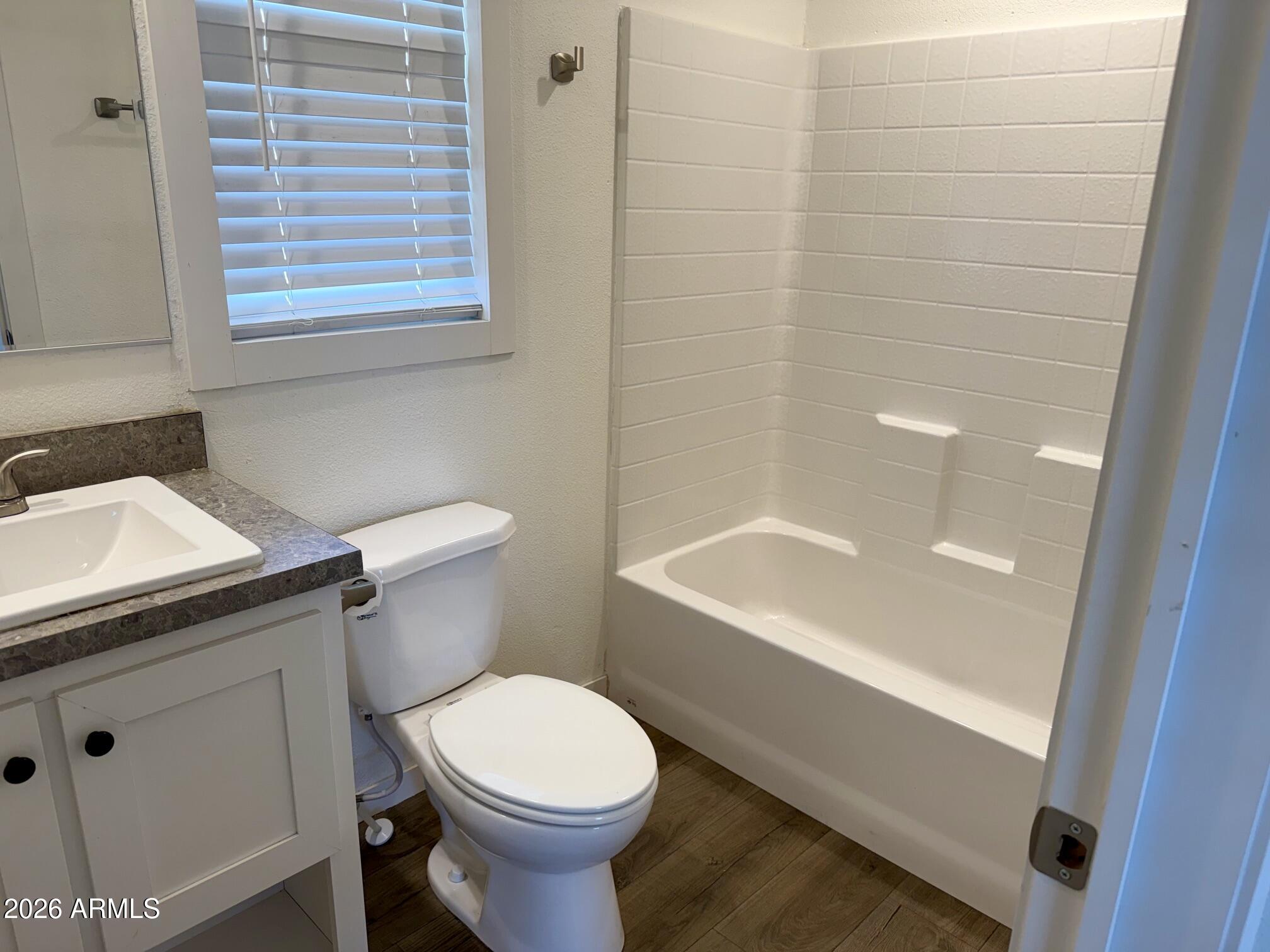 5201 West Camelback Road, Unit H241 Phoenix, AZ 85031 - Photo 12 of 16 IMG_7252