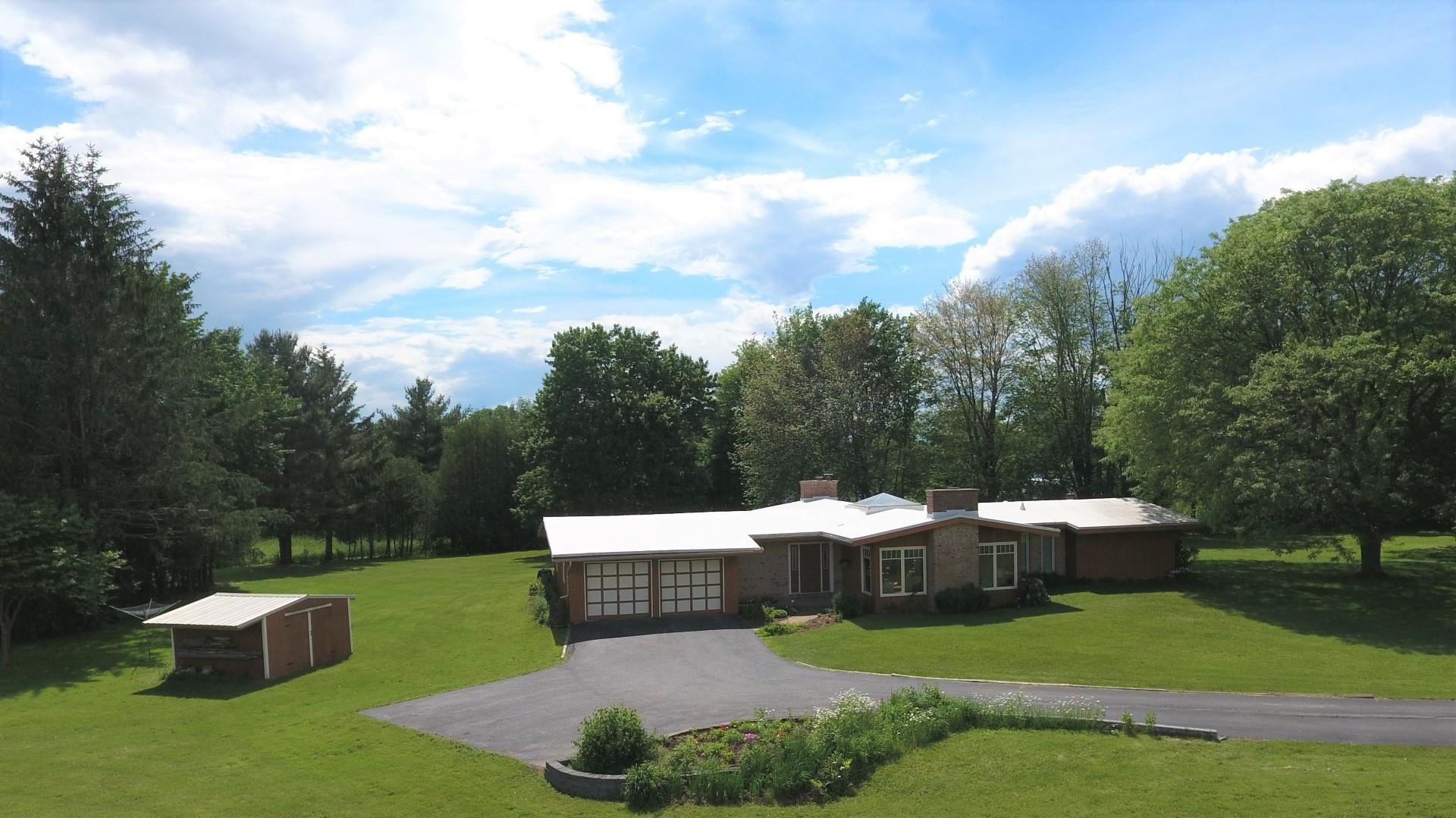 88 Mountain View Road Williston, VT 05495 - Photo 1 of 25
