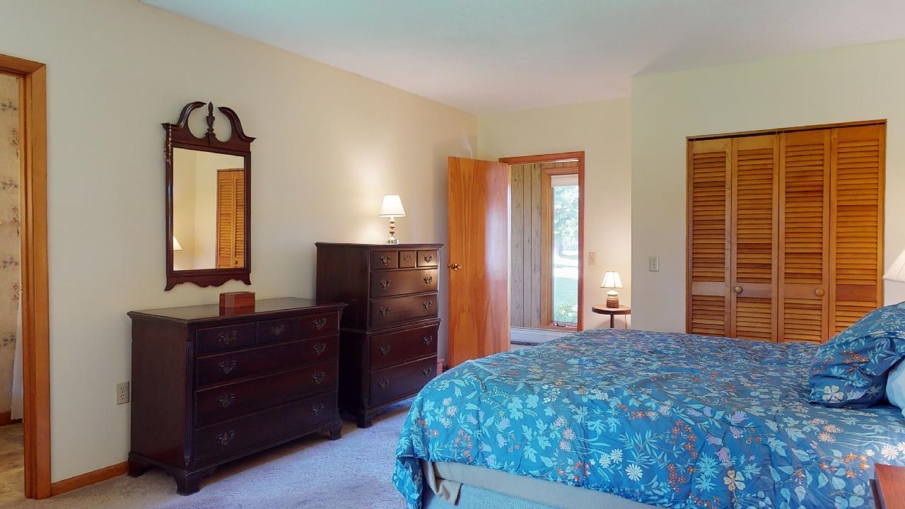 88 Mountain View Road Williston, VT 05495 - Photo 18 of 25