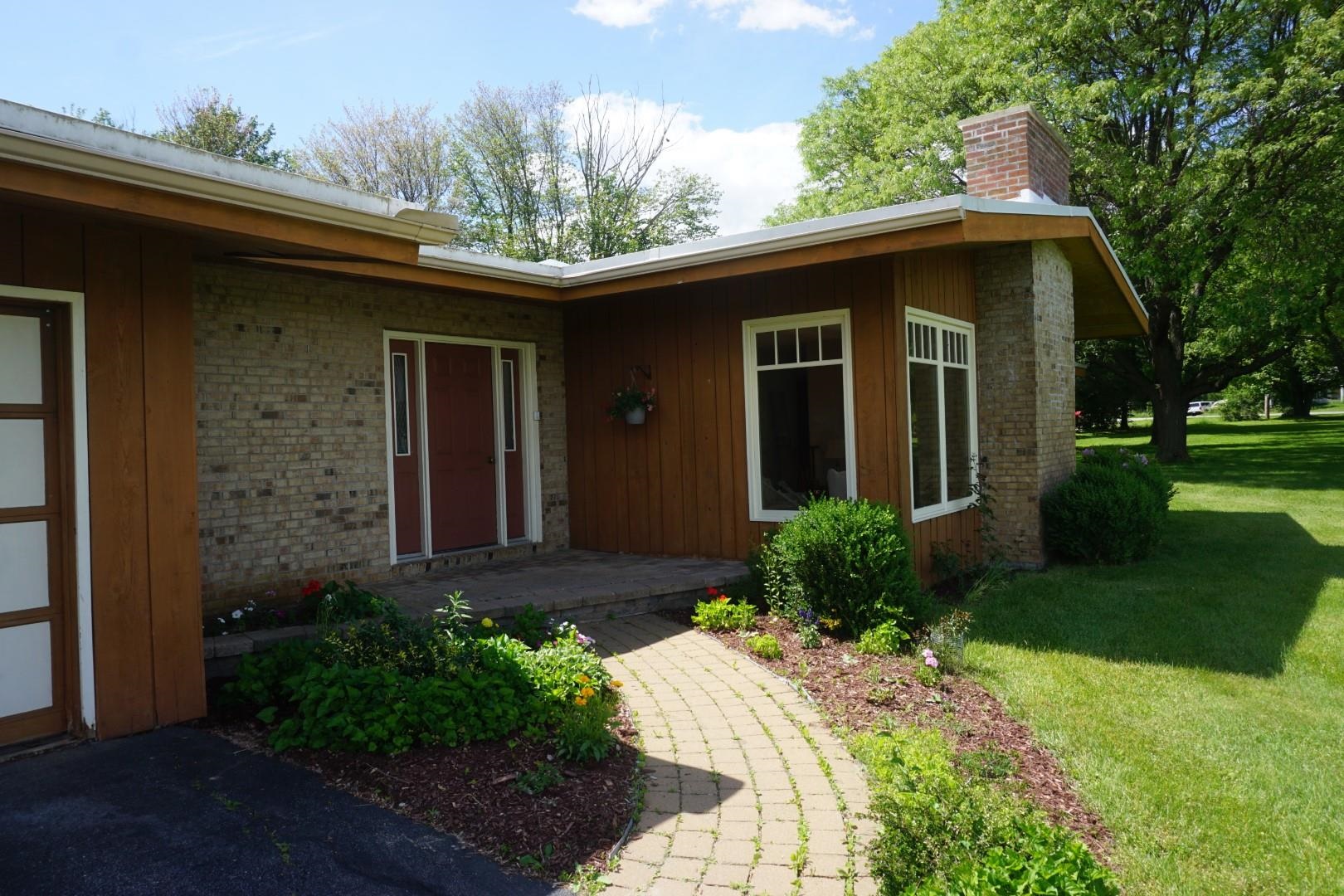 88 Mountain View Road Williston, VT 05495 - Photo 5 of 25