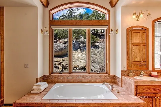 $1,350,000 | 54560 Craig Hill Drive, Idyllwild, CA 92549