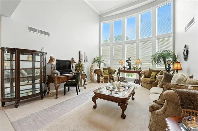 $869,000 | 414 South Borgman Road, Buckner, MO 64016