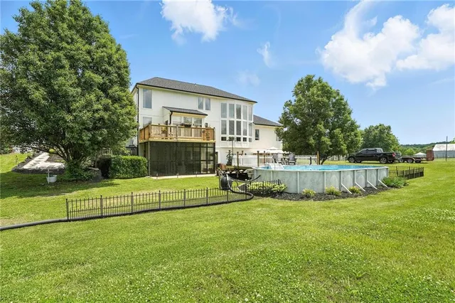 $869,000 | 414 South Borgman Road, Buckner, MO 64016