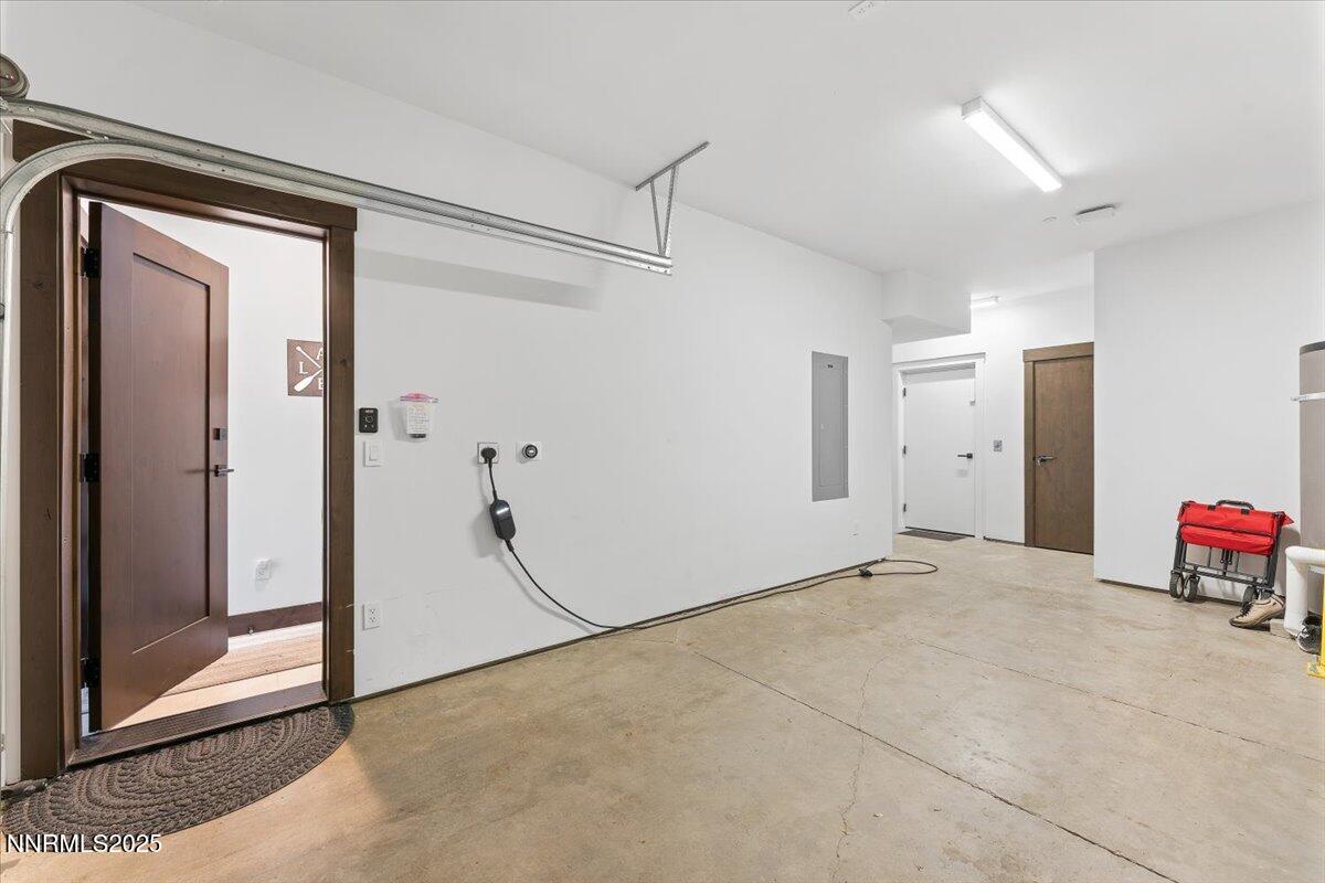 33 Beach Club Drive, Unit 506 Stateline, NV 89449 - Photo 23 of 44