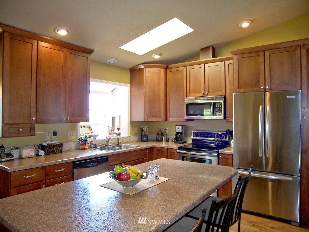 840 West Smith Road Bellingham, WA 98226 - Photo 14 of 24