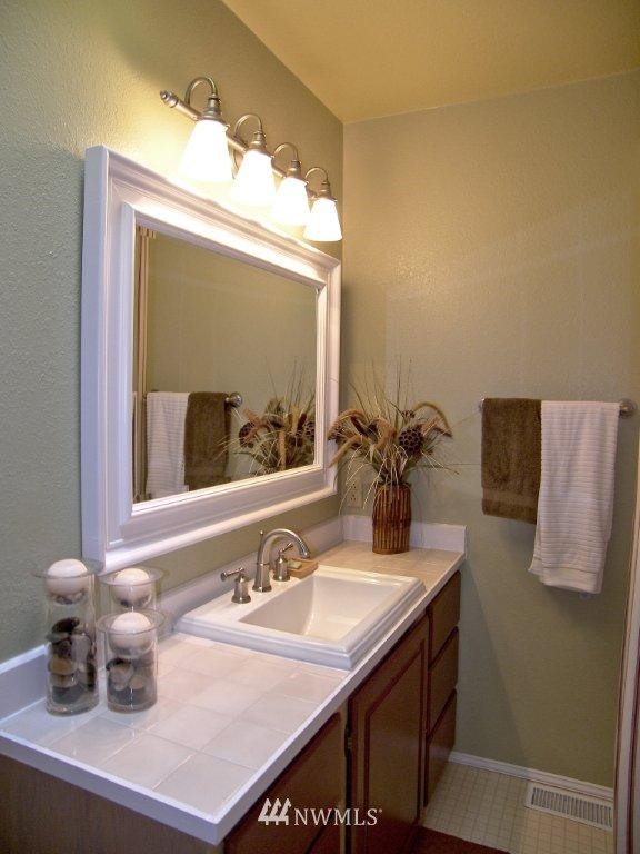 840 West Smith Road Bellingham, WA 98226 - Photo 21 of 24