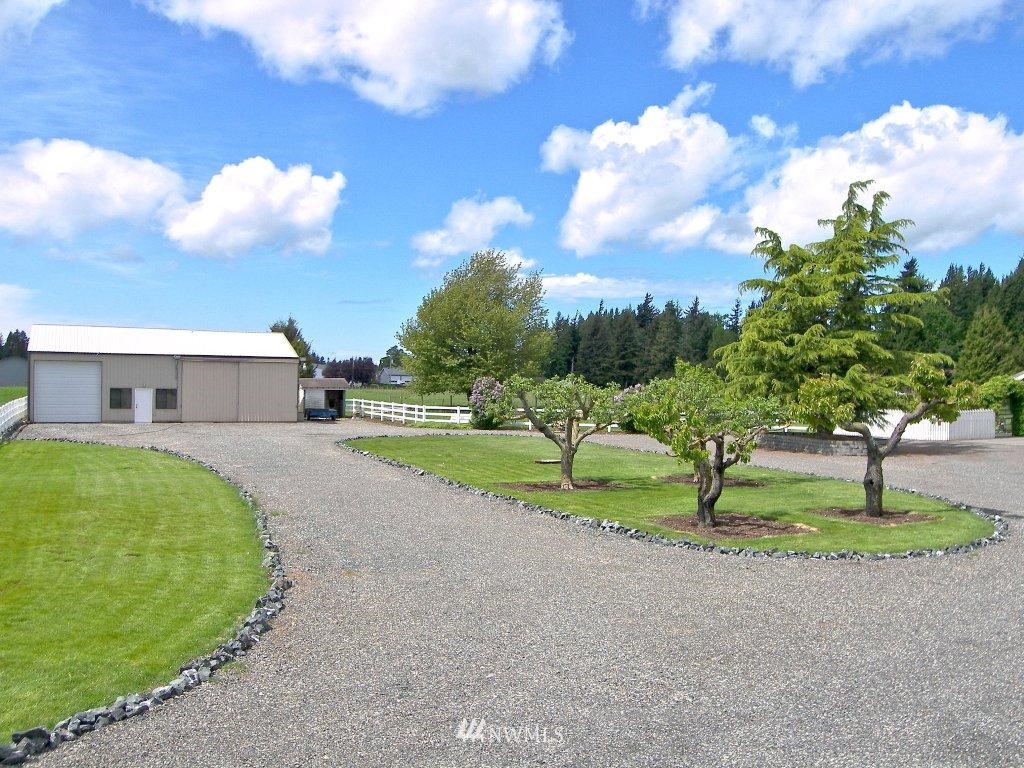 840 West Smith Road Bellingham, WA 98226 - Photo 5 of 24