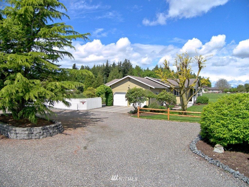 840 West Smith Road Bellingham, WA 98226 - Photo 7 of 24