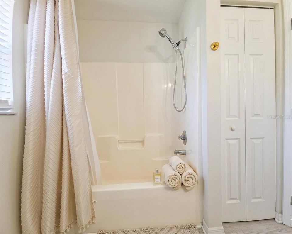 16075 Northeast 16th Terrace Citra, FL 32113 - Photo 11 of 21