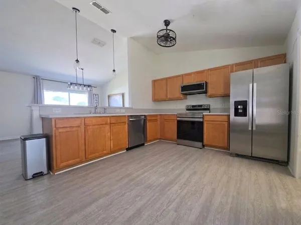 $279,900 | 16075 Northeast 16th Terrace, Citra, FL 32113