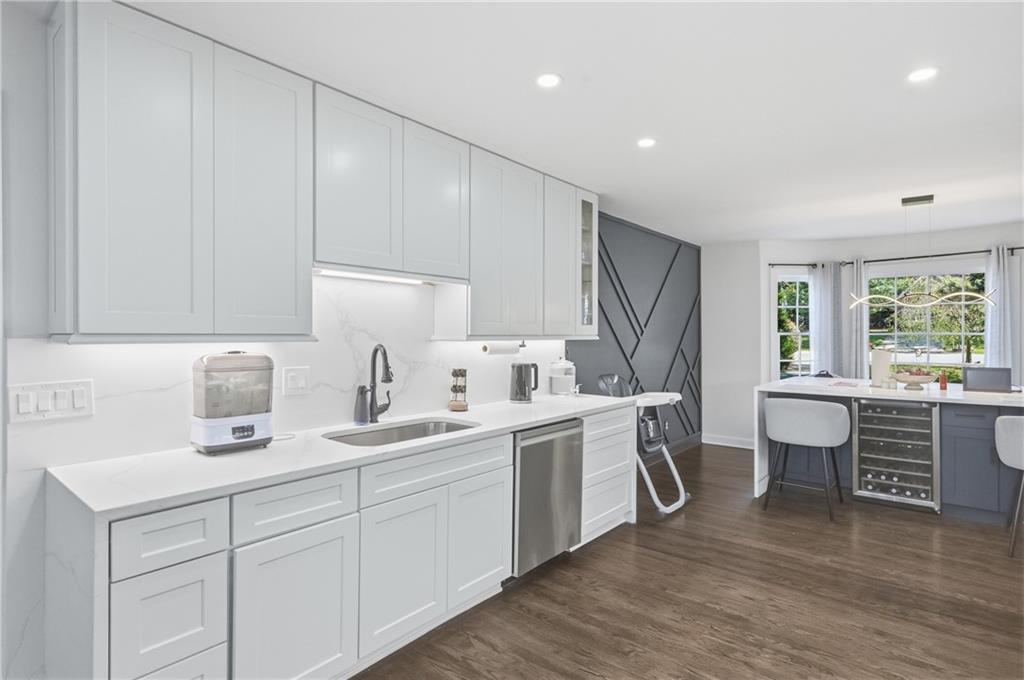 2098 Kolb Ridge Court Southwest Marietta, GA 30008 - Photo 11 of 28 Gallery Image 11