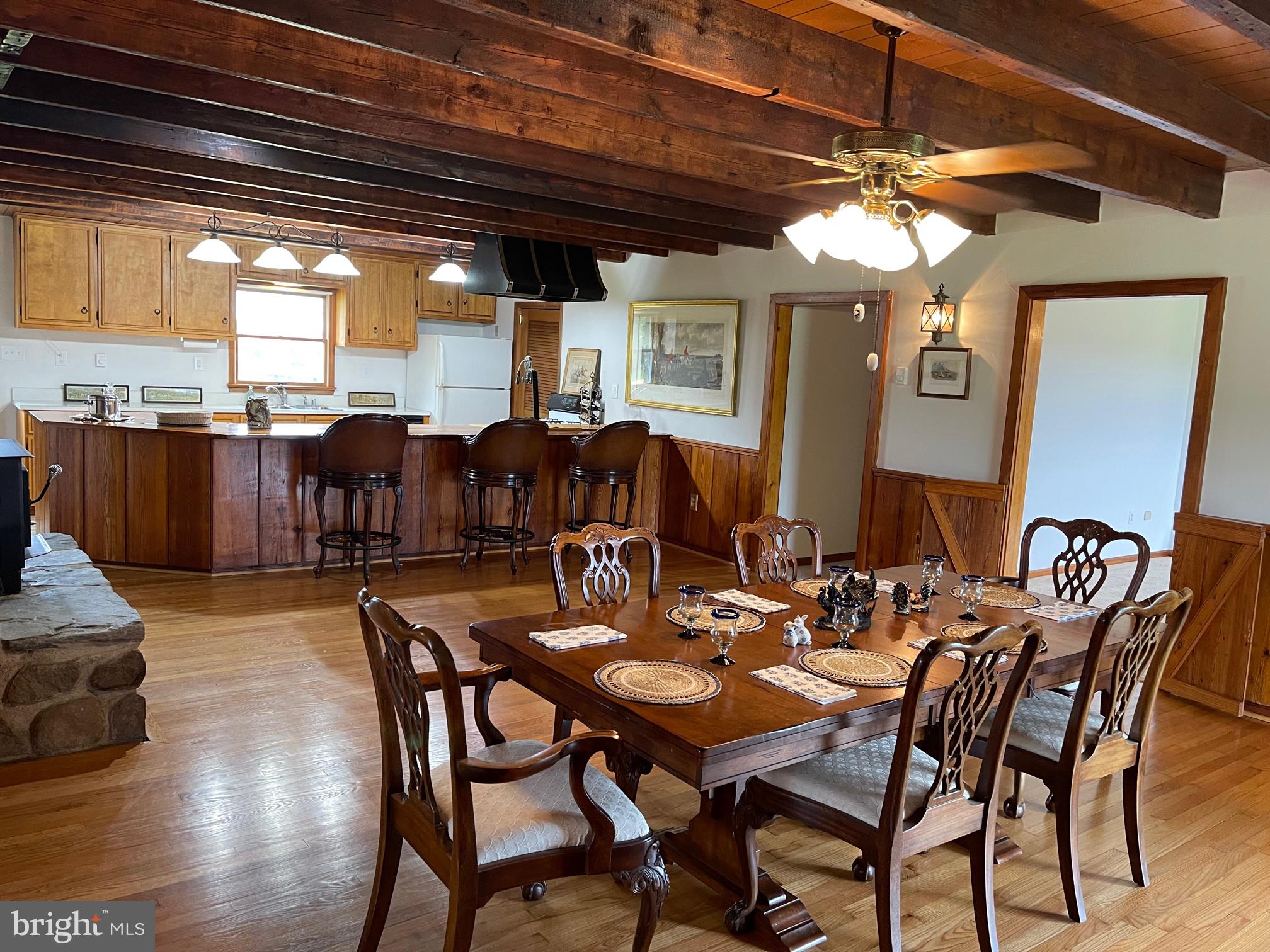 21133 Foxcroft Road Middleburg, VA 20117 - Photo 20 of 41 a dining room with furniture a chandelier and window