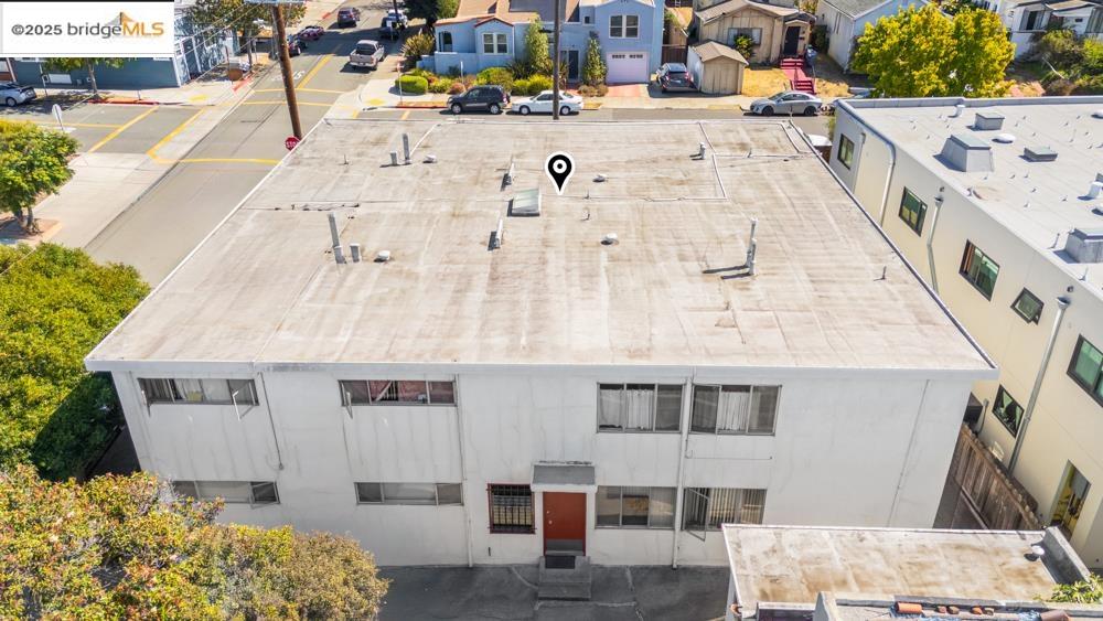 1728 Curtis Street Berkeley, CA 94702 - Photo 20 of 21 a view of building with an outdoor space