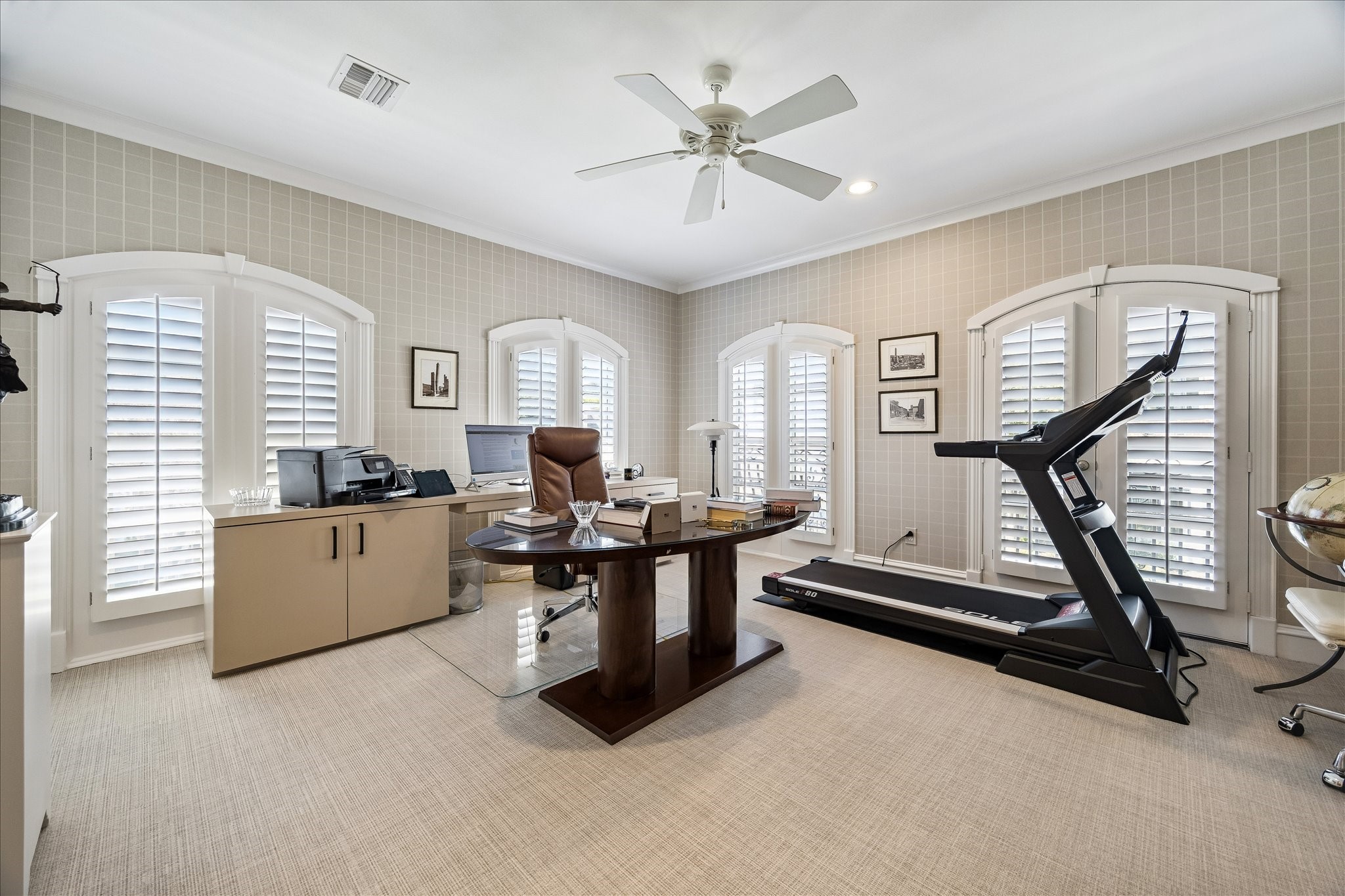 3 Exbury Way Houston, TX 77056 - Photo 25 of 41 a view of a livingroom with furniture and a window