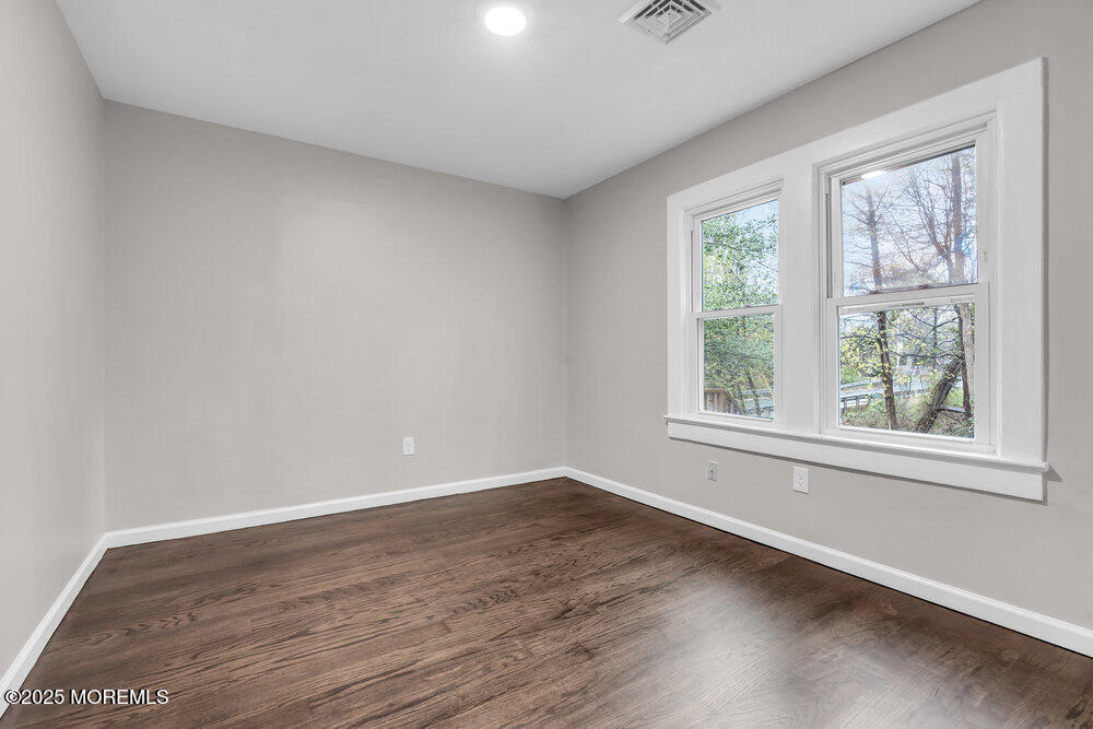 35 Strickland Road Freehold, NJ 07728 - Photo 19 of 38 048_dsc09593_294