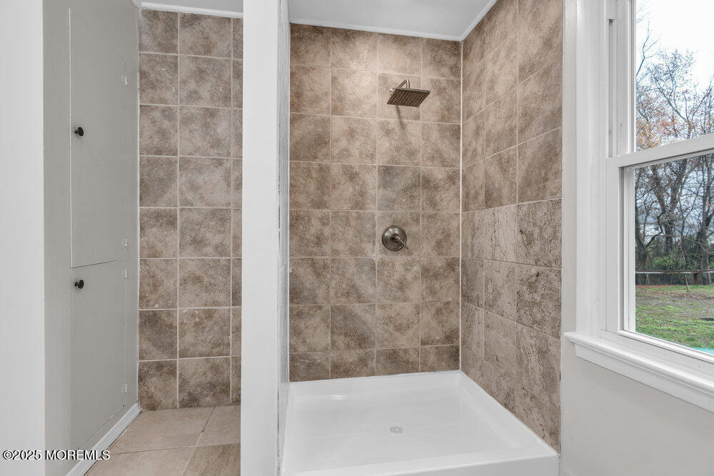 35 Strickland Road Freehold, NJ 07728 - Photo 29 of 38 058_dsc09643_769