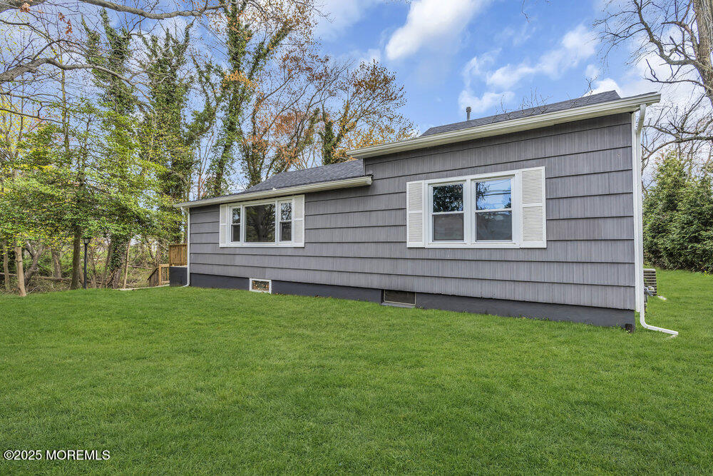 35 Strickland Road Freehold, NJ 07728 - Photo 33 of 38 064_dsc06990-1_385