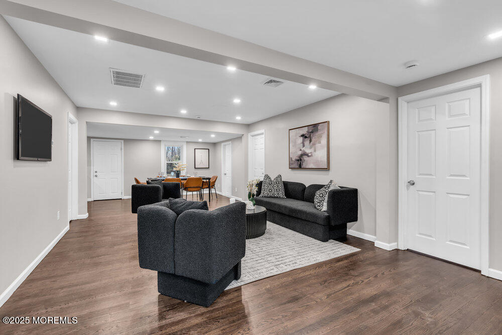 35 Strickland Road Freehold, NJ 07728 - Photo 9 of 38 037_dsc09538_312