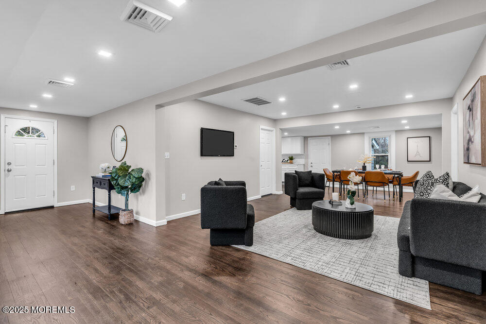 35 Strickland Road Freehold, NJ 07728 - Photo 10 of 38 038_dsc09543_543
