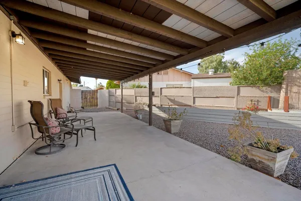 $2,350 | 4515 West Shaw Butte Drive, Glendale, AZ 85304