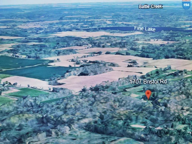 $349,900 | 1707 Bristol Road, Delton, MI 49046