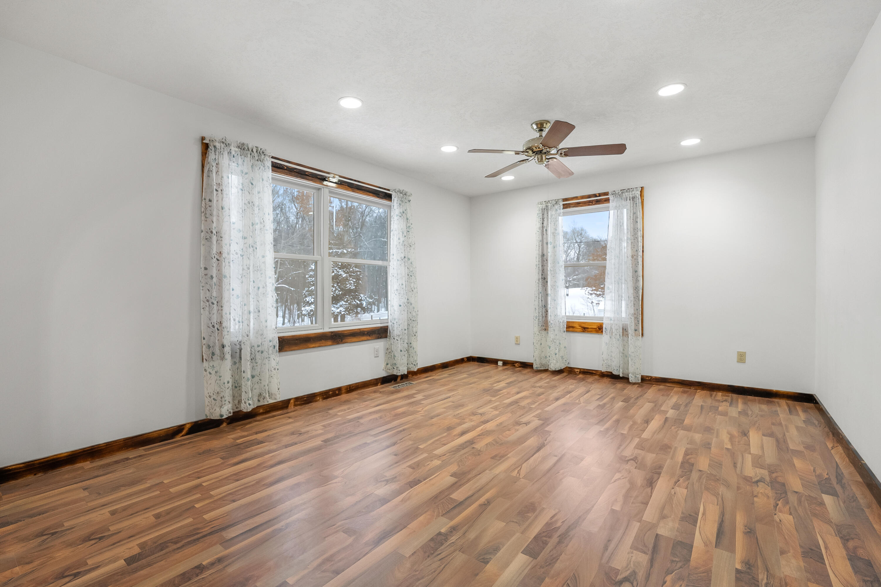 1707 Bristol Road Delton, MI 49046 - Photo 25 of 50 Bristol Rd 1707 Delton 49046-4