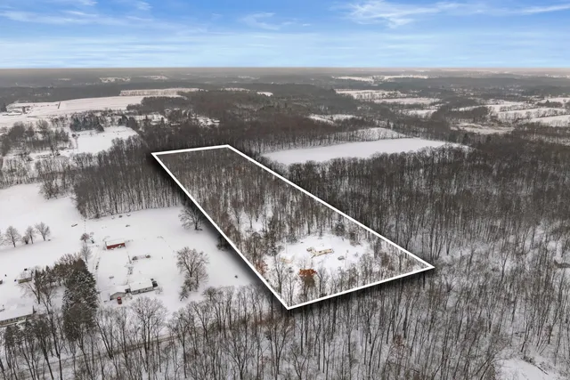 $349,900 | 1707 Bristol Road, Delton, MI 49046