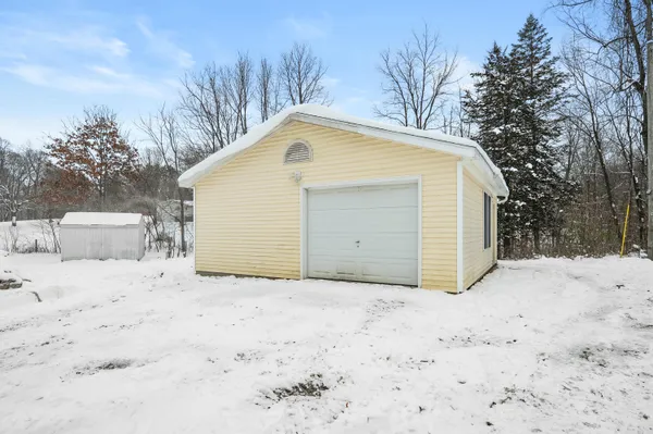 $349,900 | 1707 Bristol Road, Delton, MI 49046