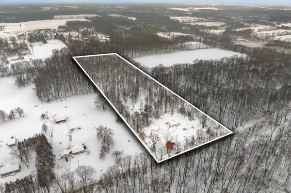 $349,900 | 1707 Bristol Road, Delton, MI 49046