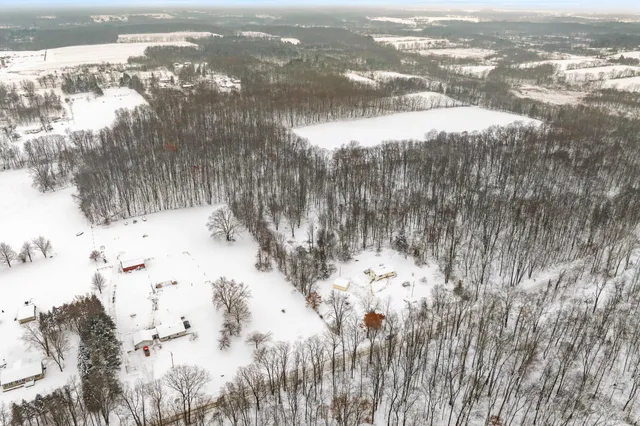 $349,900 | 1707 Bristol Road, Delton, MI 49046