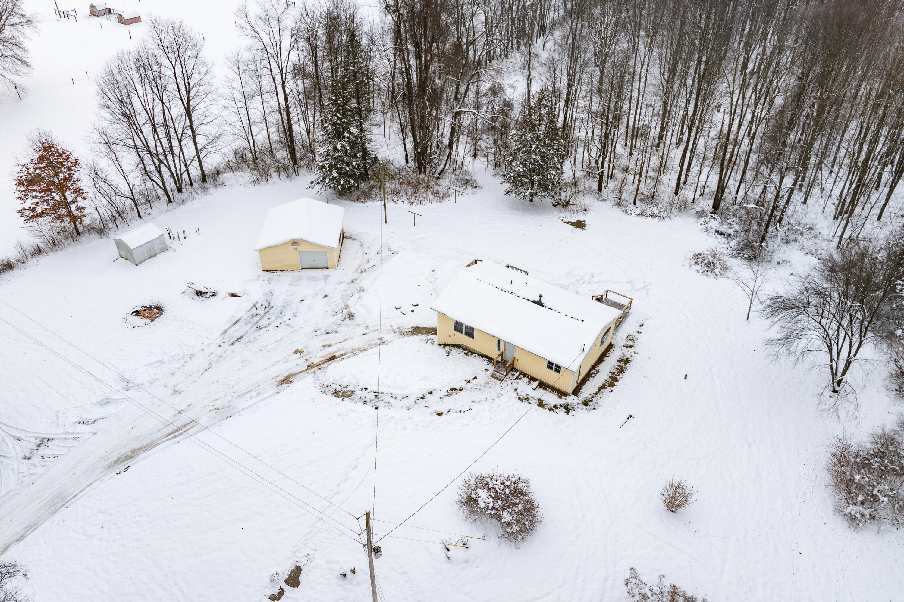 1707 Bristol Road Delton, MI 49046 - Photo 6 of 50 Bristol Rd 1707 Delton 49046-33