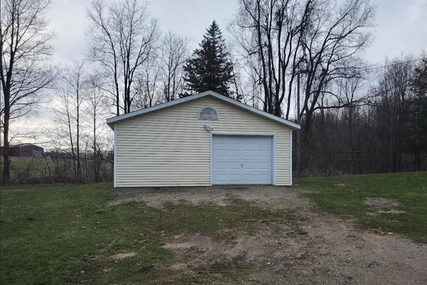 $349,900 | 1707 Bristol Road, Delton, MI 49046