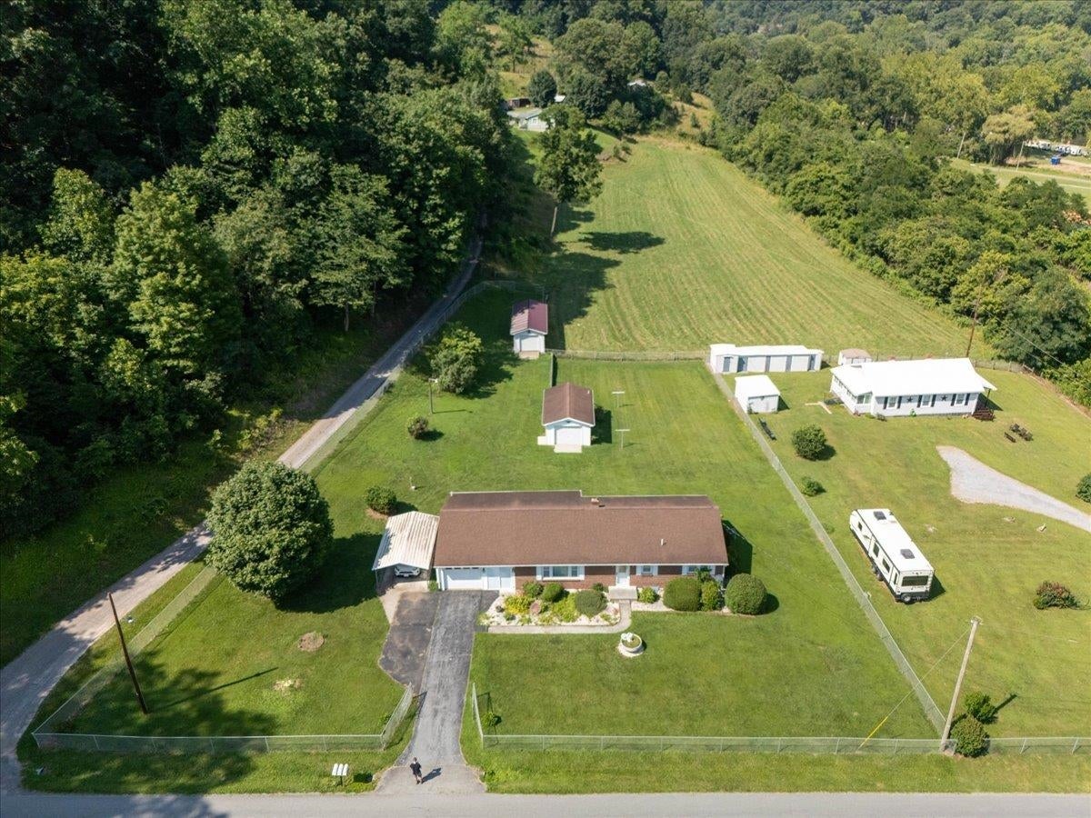 181 Stock Pen Mountain Road Narrows, VA 24124 - Photo 24 of 32 Gallery Image 24