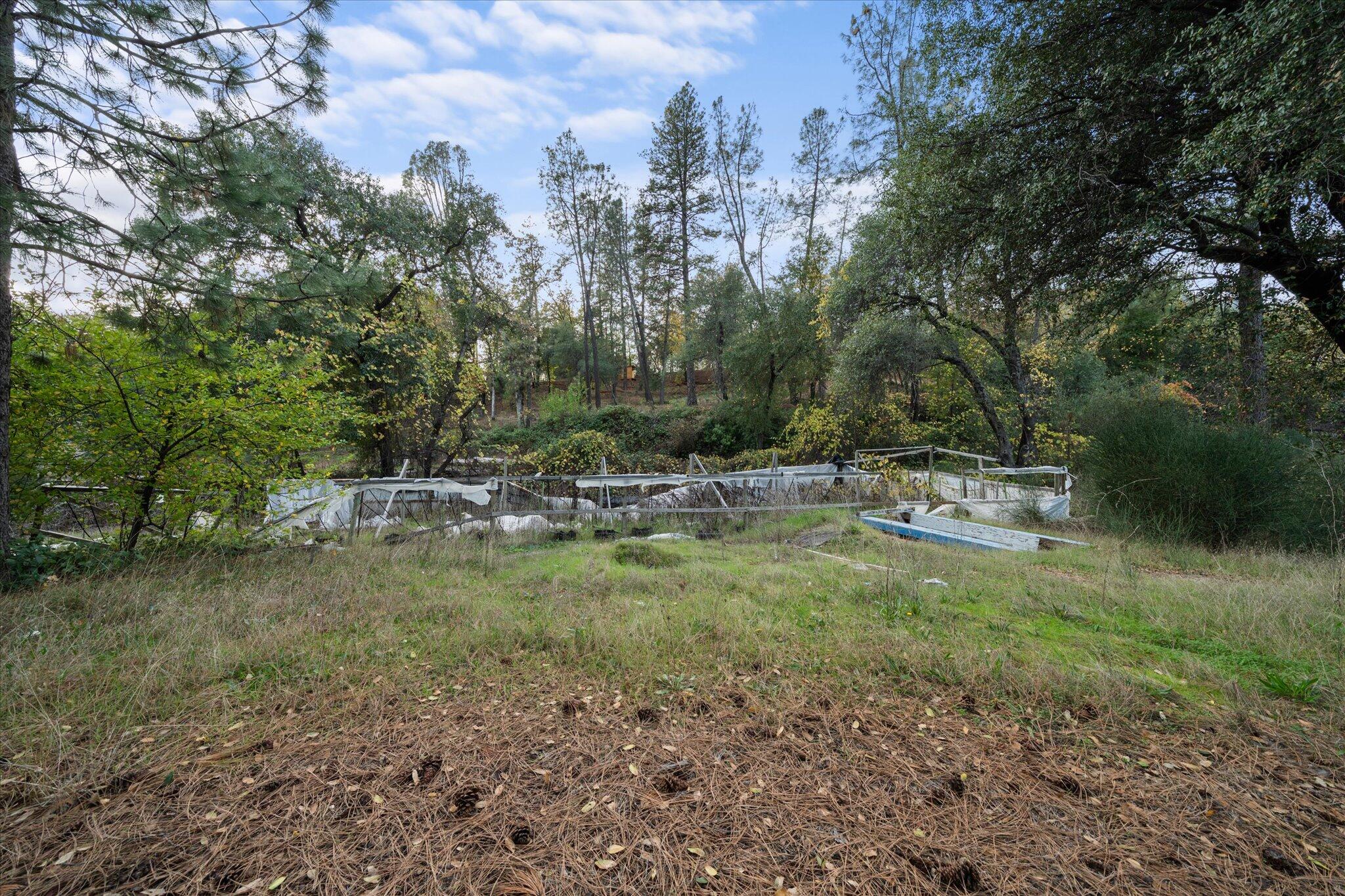 19761 Grey Rock Way Redding, CA 96003 - Photo 23 of 26 23-BiggerFlow Real Estate Media-22