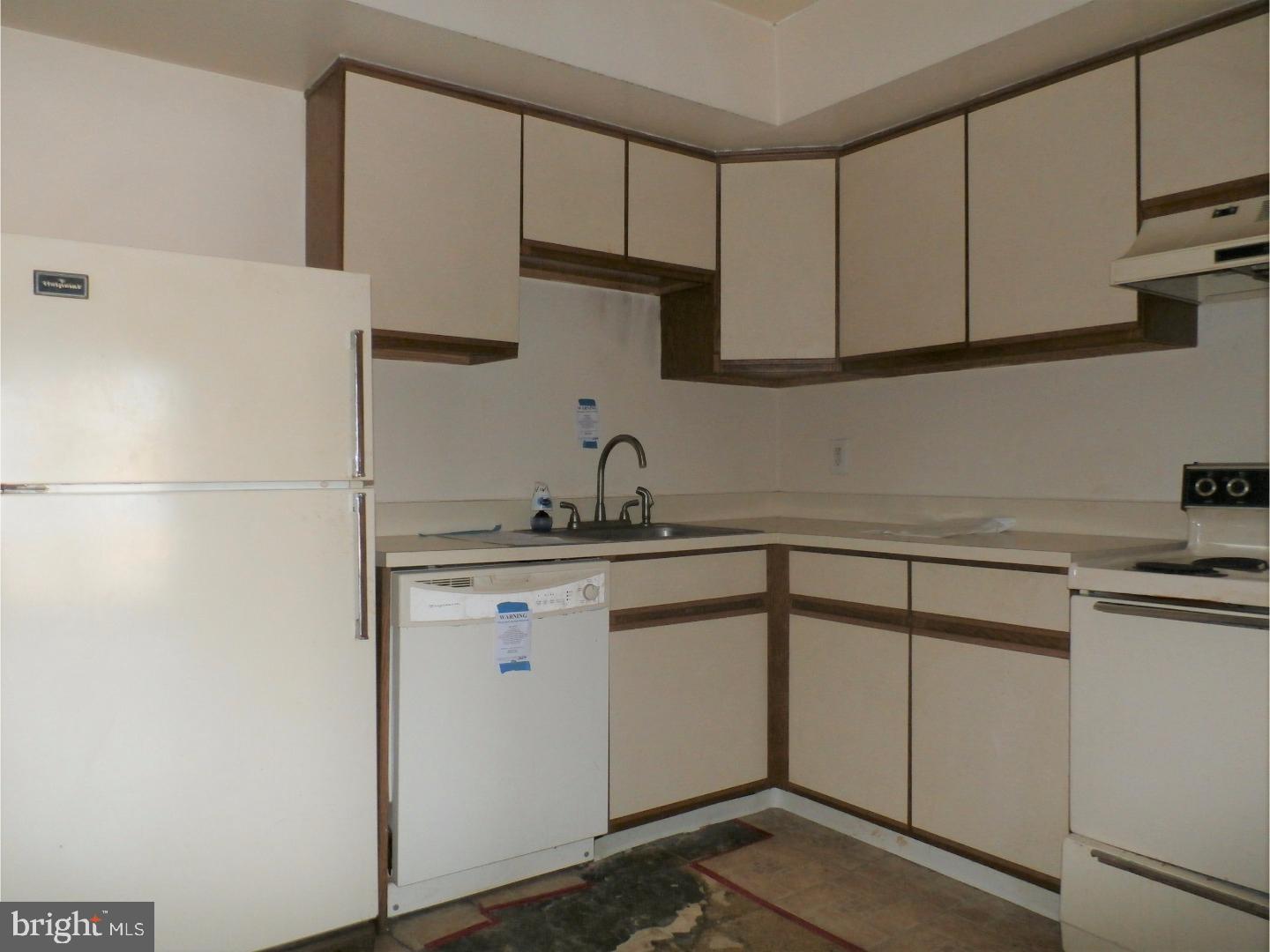 1575 West Street Road, Unit 923 Warminster, PA 18974 - Photo 6 of 10 Gallery Image 6