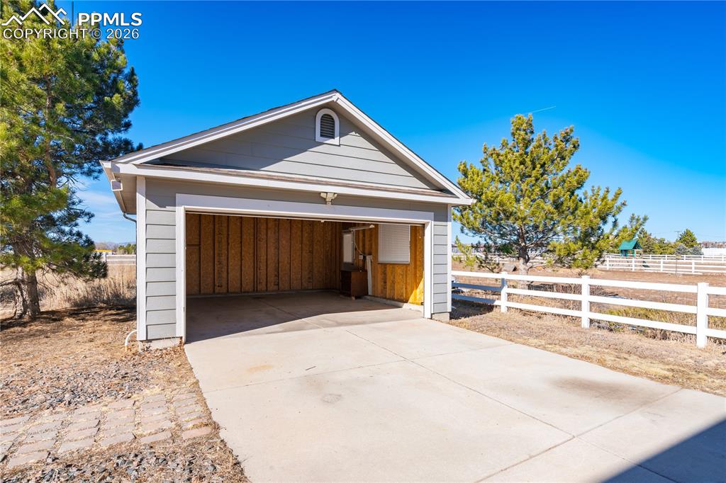 7672 Bullet Road Peyton, CO 80831 - Photo 4 of 50 2 car detached garage
