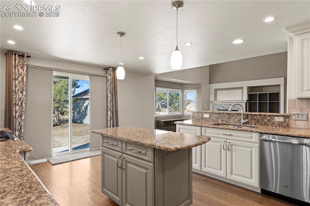 7672 Bullet Road Peyton, CO 80831 - Photo 9 of 50 Kitchen with all the upgrades.