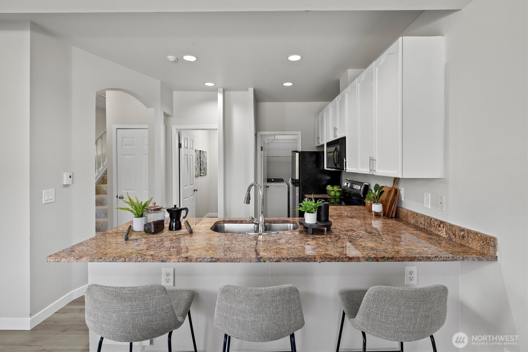 10909 Avondale Road Northeast, Unit C109 Redmond, WA 98052 - Photo 11 of 35 Gallery Image 11
