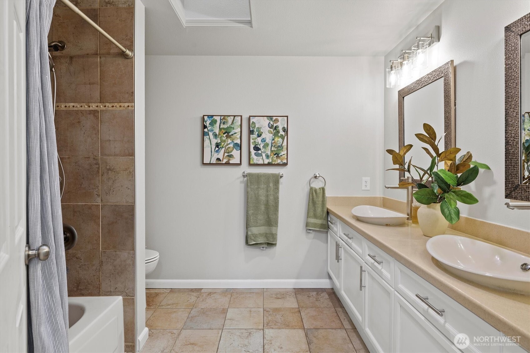 10909 Avondale Road Northeast, Unit C109 Redmond, WA 98052 - Photo 20 of 35 Gallery Image 20