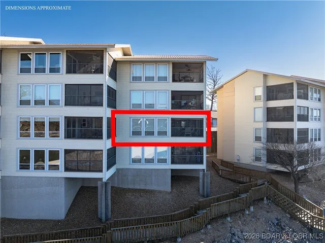 $319,000 | 68 Branch Road, Unit 321, Lake Ozark, MO 65049