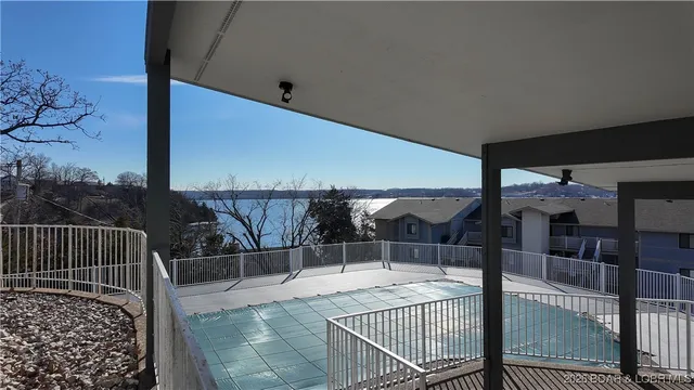 $319,000 | 68 Branch Road, Unit 321, Lake Ozark, MO 65049