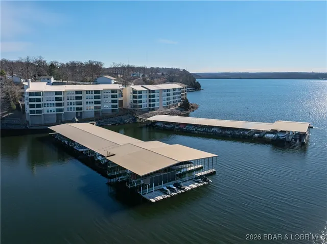 $319,000 | 68 Branch Road, Unit 321, Lake Ozark, MO 65049