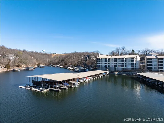 $319,000 | 68 Branch Road, Unit 321, Lake Ozark, MO 65049