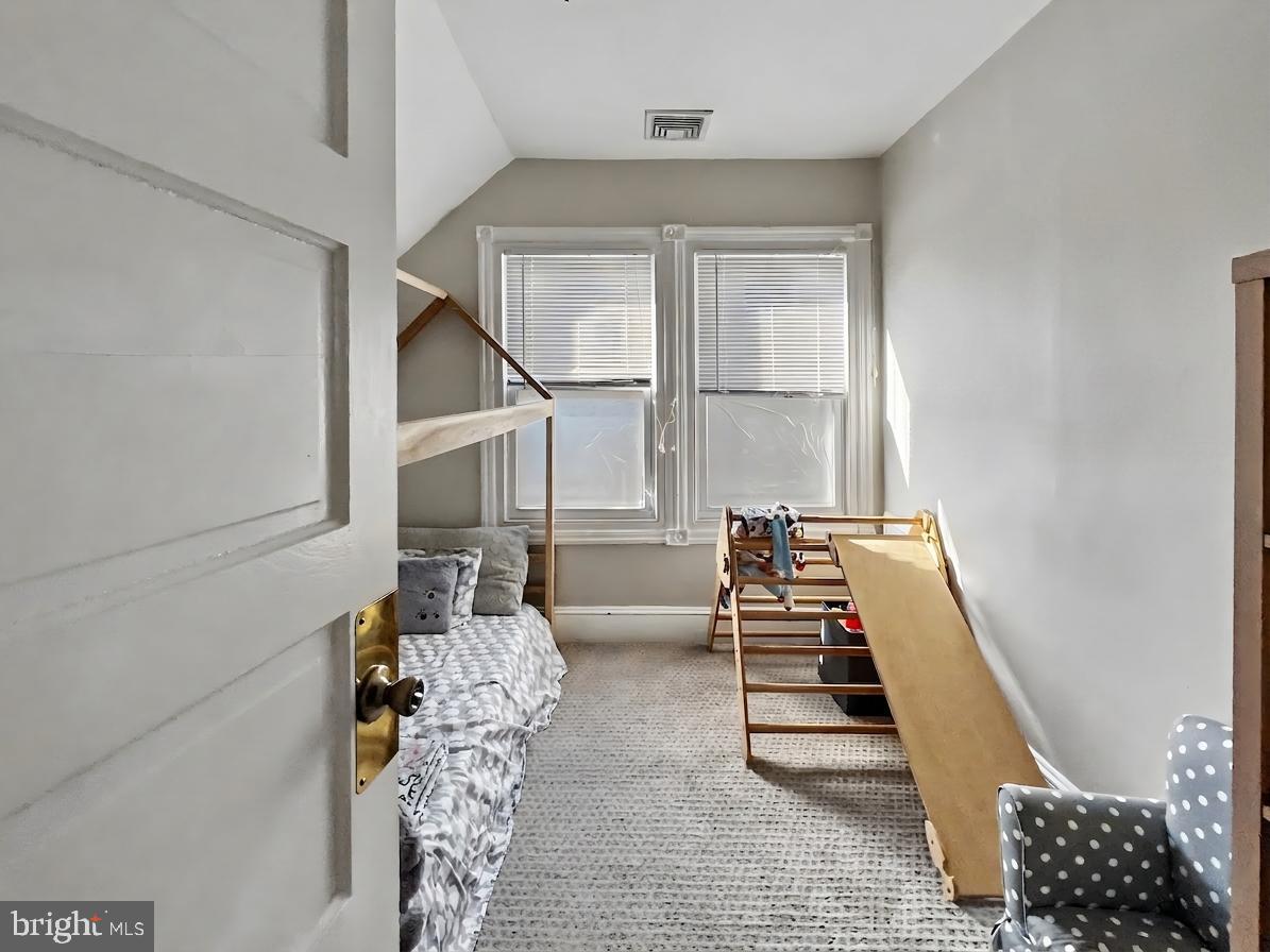 1039 Rees Avenue Bryn Mawr, PA 19010 - Photo 26 of 46