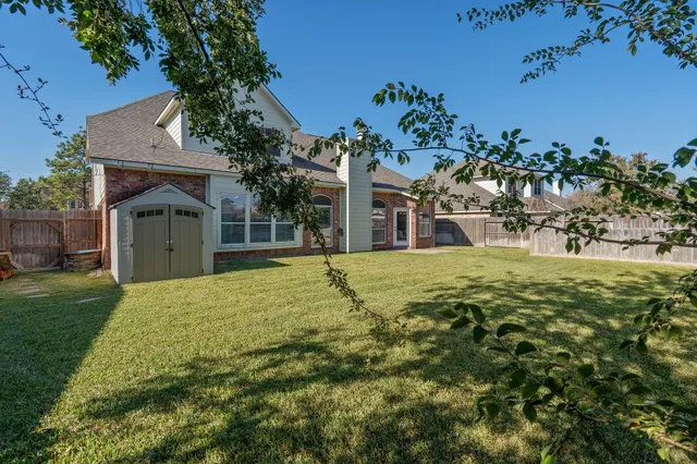 $430,000 | 19018 Rustling Ridge Drive, Tomball, TX 77377