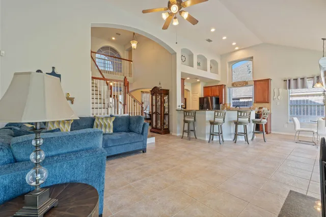 $430,000 | 19018 Rustling Ridge Drive, Tomball, TX 77377